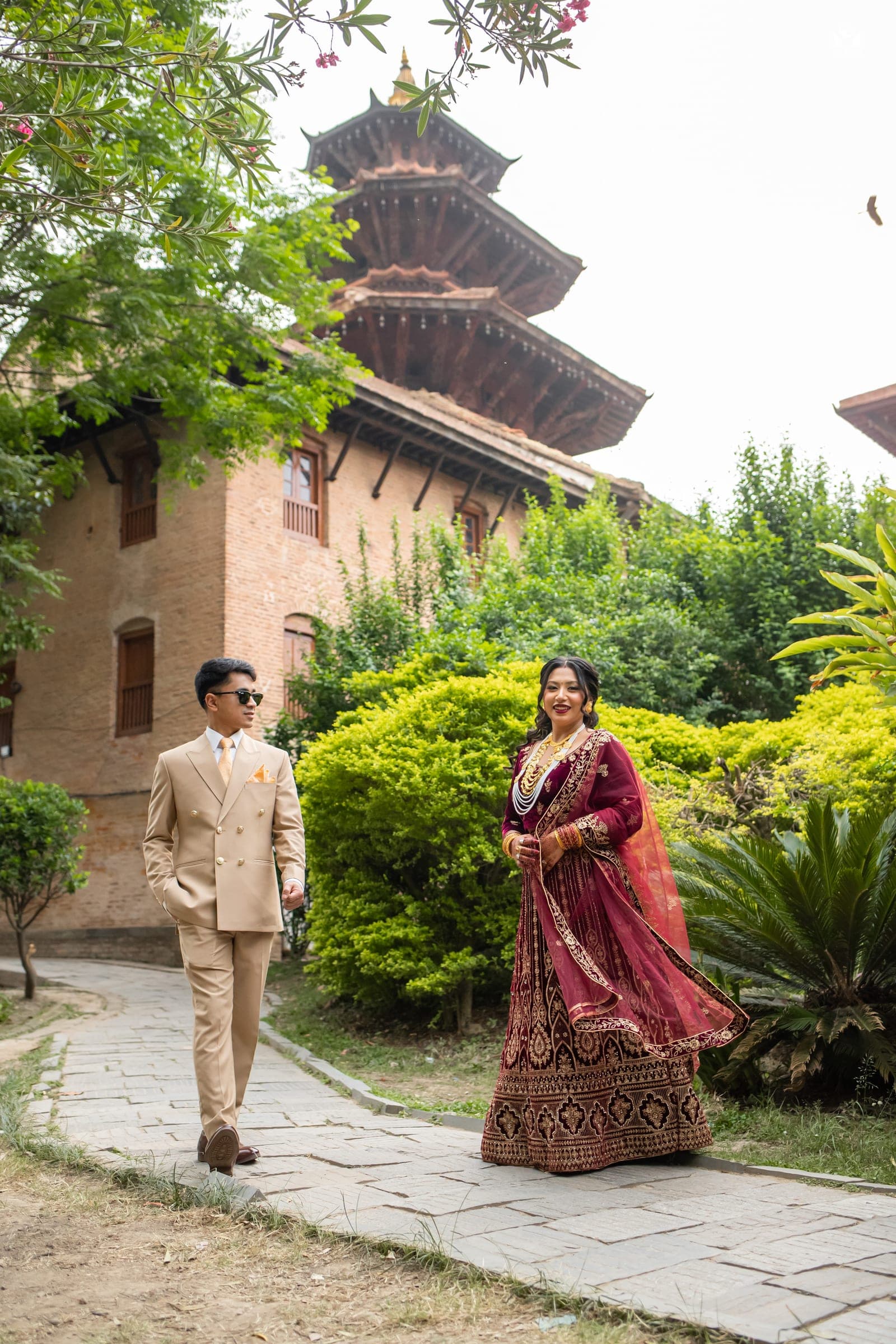 BIHE CLICKERS wedding portfolio image 6