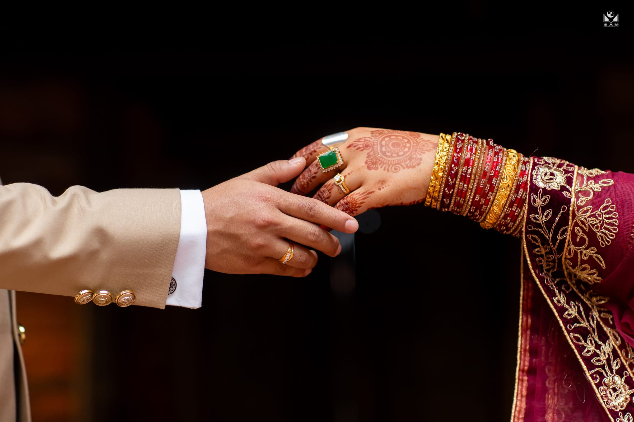 BIHE CLICKERS wedding portfolio image 8